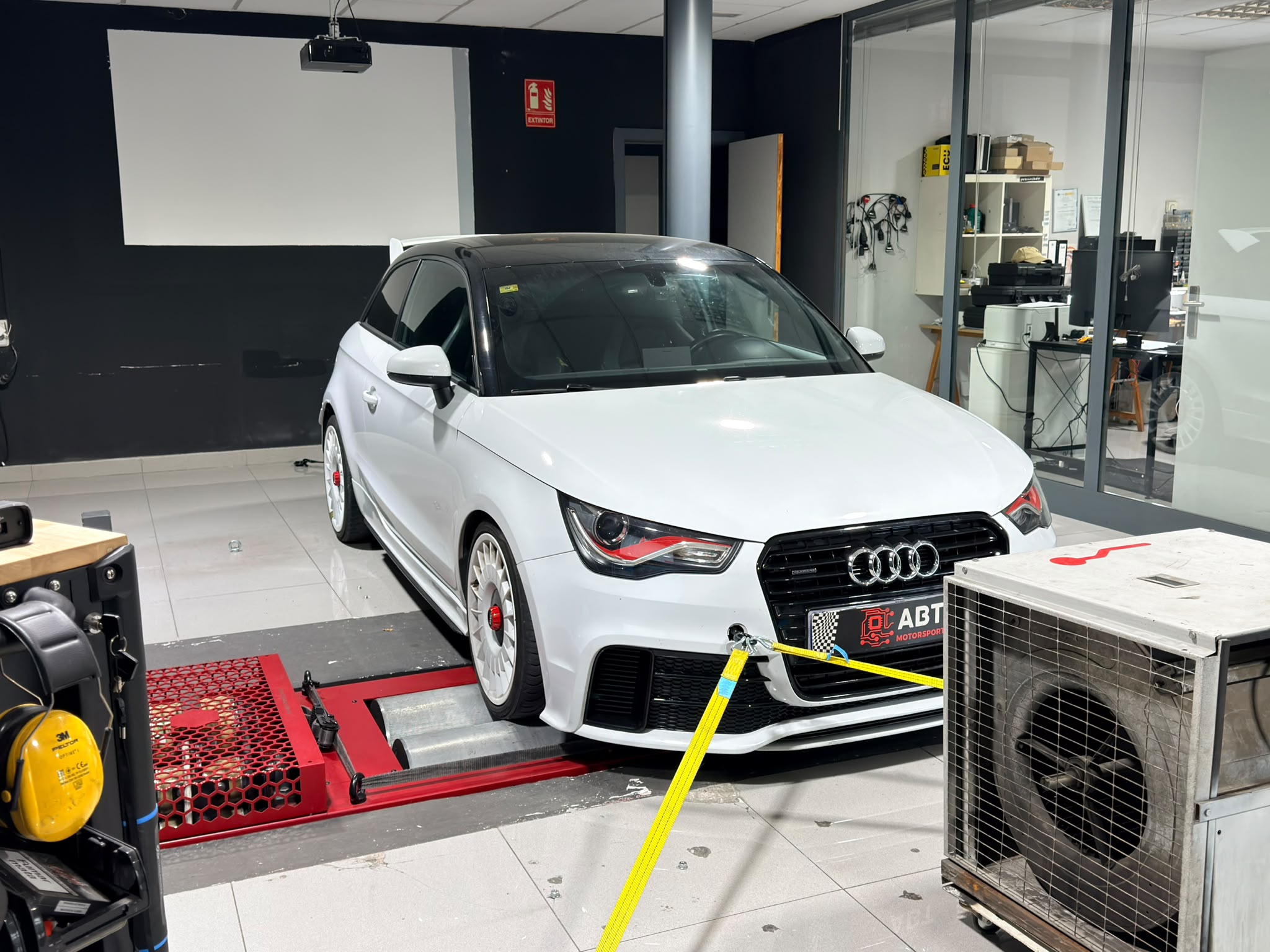 Audi en el banco de potencia de ABT Motorsport en Ibi, Alicante